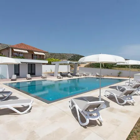 Apartments Top Hill Trogir Exterior photo