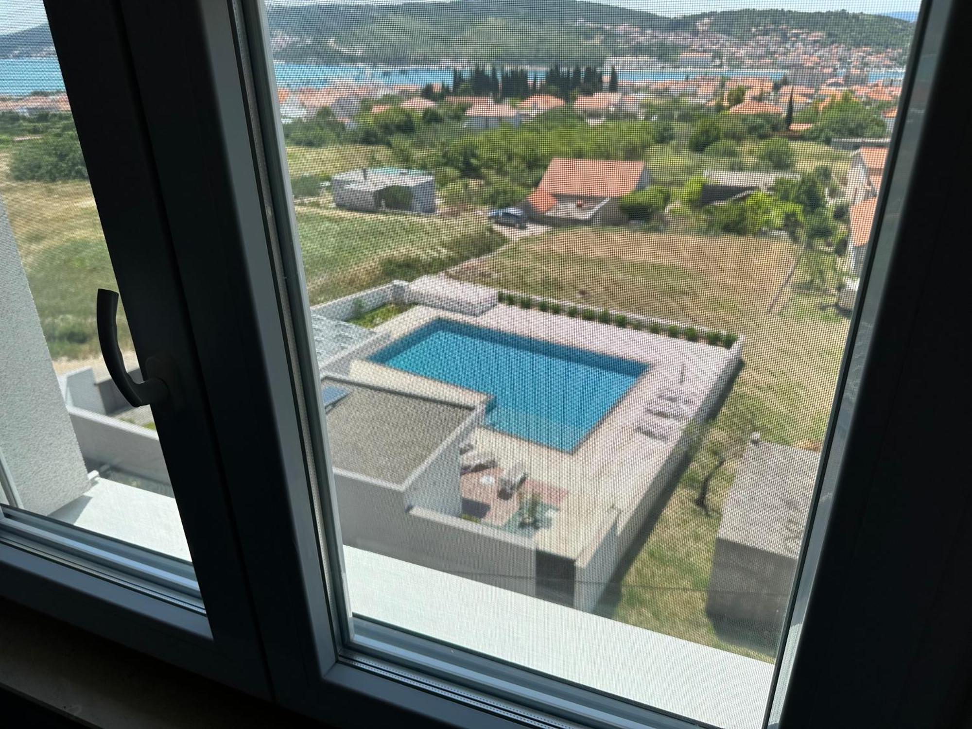 Apartament Hill *